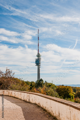 St. Chrischona, Bettingen, Riehen, Basel, Kirche, Fernsehturm, Wanderweg, Landwirtschaft, Obstbäume, Herbst, Herbstsonne, Schweiz