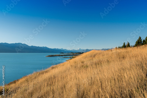 Aoraki Mount Cook and Lake Pukaki  South Island  New Zealand