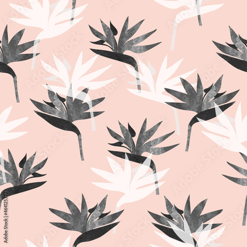 Seamless tropic pattern with watercolor strelitzia flowers. Vector floral background.