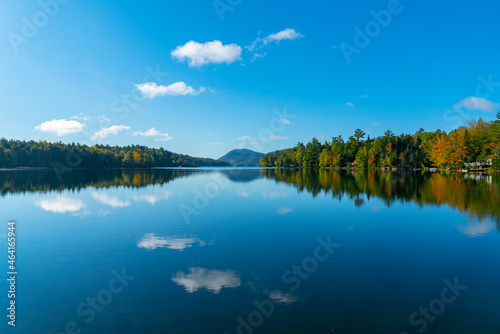 Fototapeta Naklejka Na Ścianę i Meble -  landscape of quiet lake and reflection in autumn season