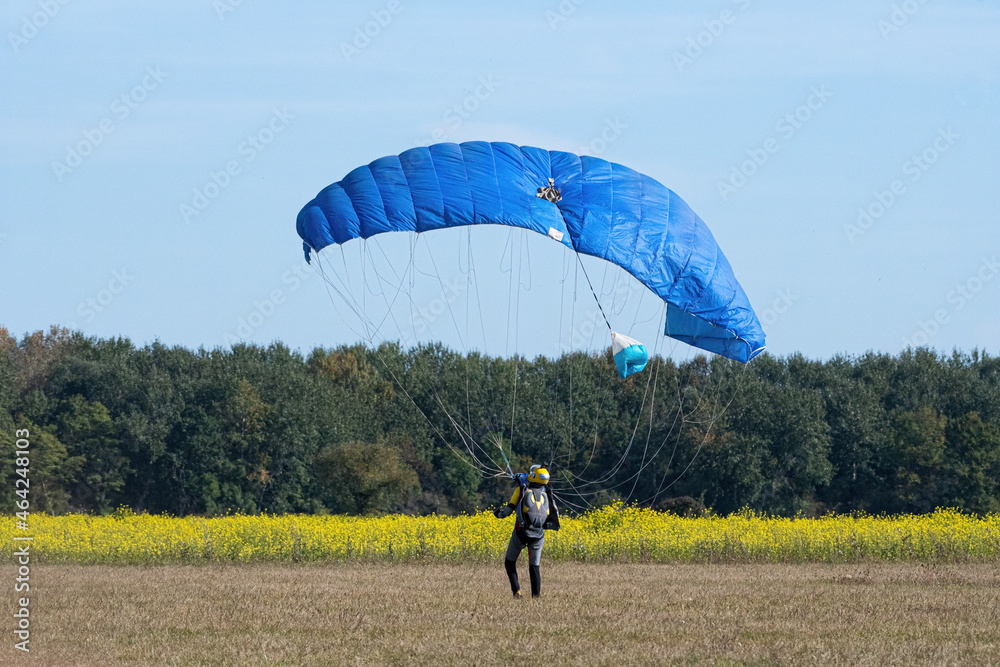 Obraz premium Parachute