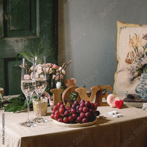 st. Valentines day table setting