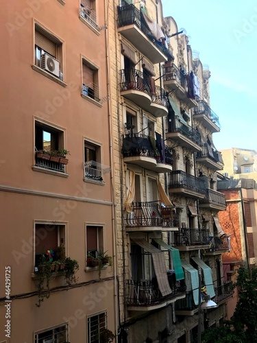 houses in the city of porto country