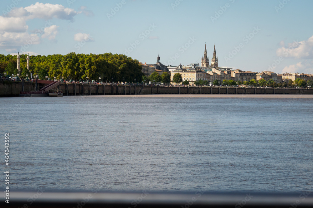 Fototapeta premium Right bank from the Garonne in Bordeaux, France