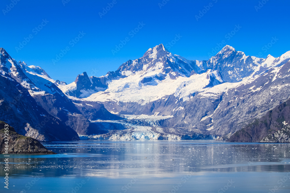 Glacier Bay view of Mountains