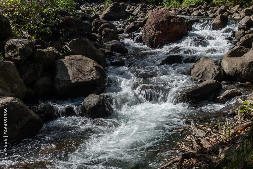 Scenic Iao Stream vista, West Maui Mountains, Hawaii Scenic Iao Stream vista, West Maui Mountains, Hawaii