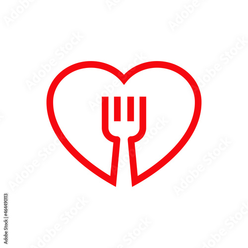 I love food. Cubiertos en coraz  n. Logotipo con silueta de tenedor en coraz  n con lineas en color rojo