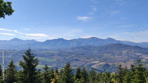 Panorama dal monte sant'Angelo in Arcevia nelle Marche photo
