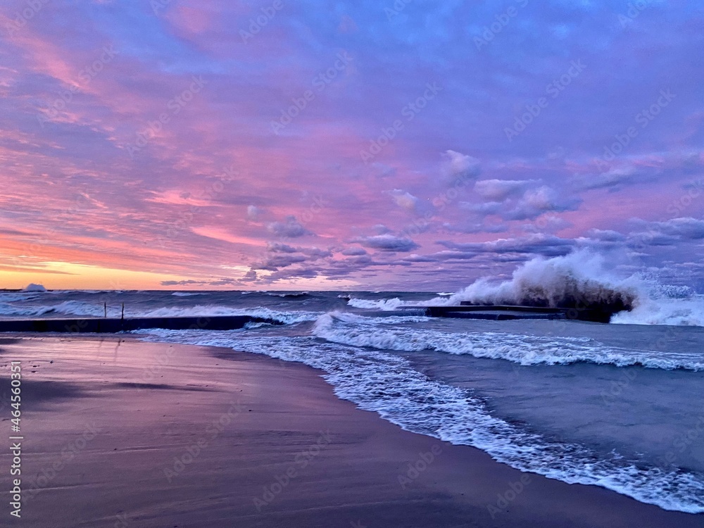 Fototapeta premium sunset over the sea