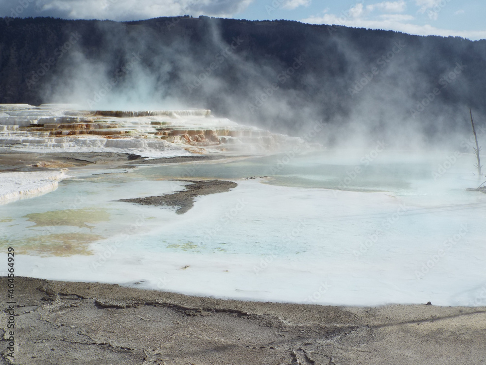 geyser in park national park