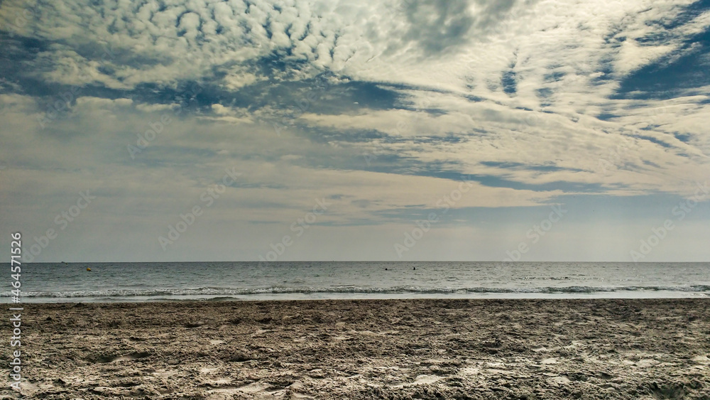 Fototapeta premium Beautiful beach in Santa Pola at sunset