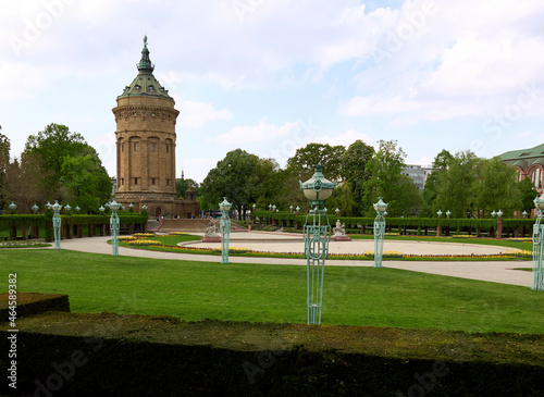 palace in the park © Andreas Hildebrandt