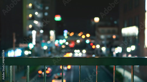 夜の歩道橋