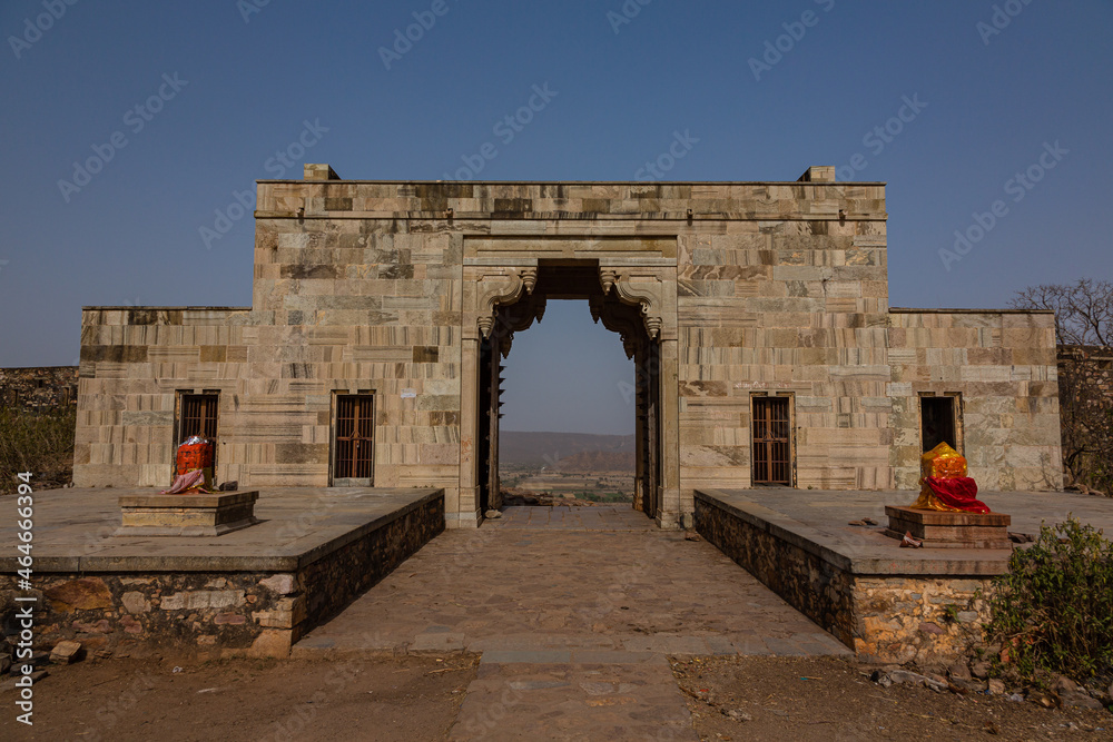 インド　ラージャスターン州のチッタウルガル砦内にある門、スラージ・ポール