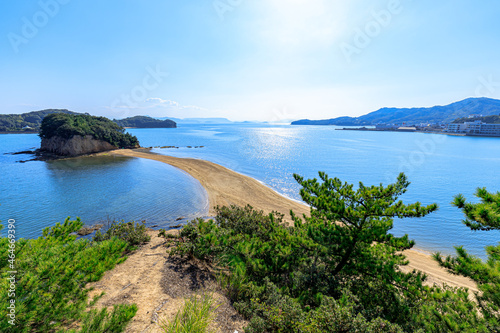 エンジェルロード（干潮時）　香川県小豆島　Angel Road (at low tide)　Kagawa-ken Shodoshima photo