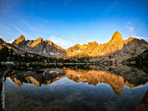 Sunrise at the stunning Cirque of Towers, seen from Lonesome Lake, Wind River Range, Wyoming, USA