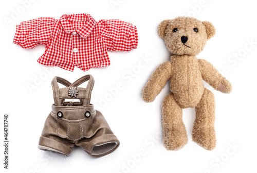 Teddybär mit Hemd und Lederhose