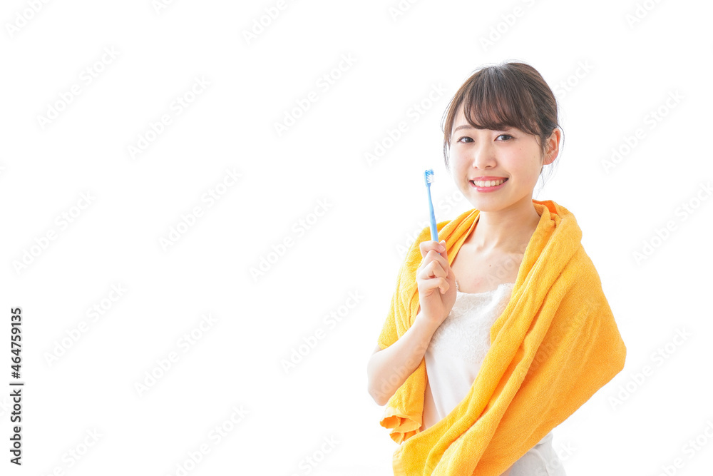 ハミガキをする女性 ハミガキをする女性
