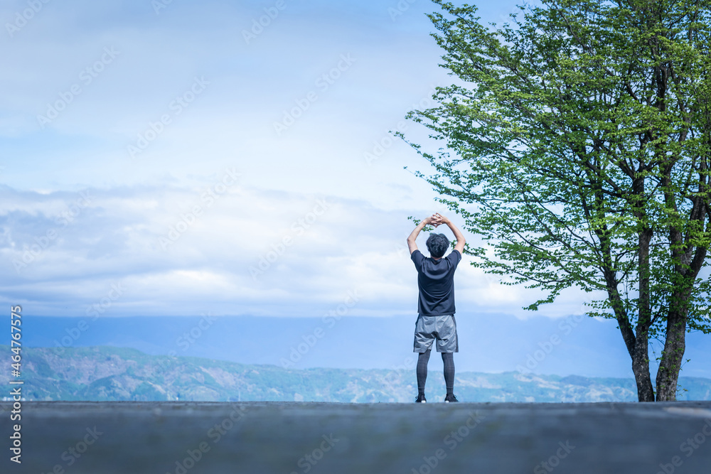 深呼吸する男性 後ろ姿 Stock Photo Adobe Stock 深呼吸する男性 後ろ姿 Stock Photo Adobe Stock