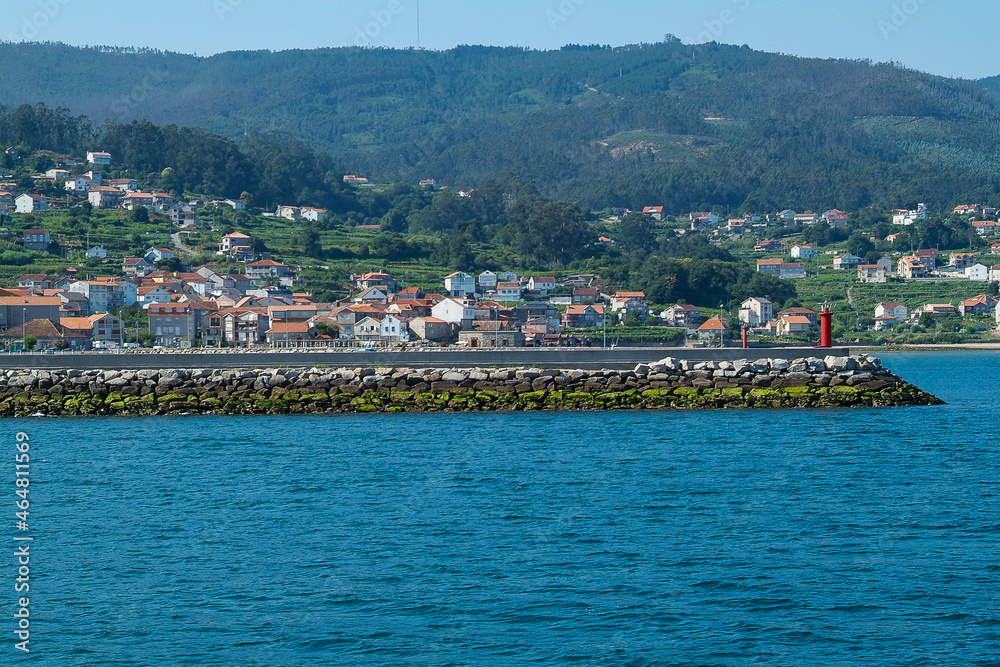 Escena marina en la Ría de Vigo.  Sanxenxo, Pontevedra, Galicia.