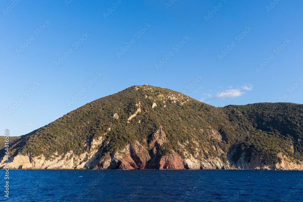 Obraz premium View of the northwestern shore of the island of Elba in Tuscany from the sea side