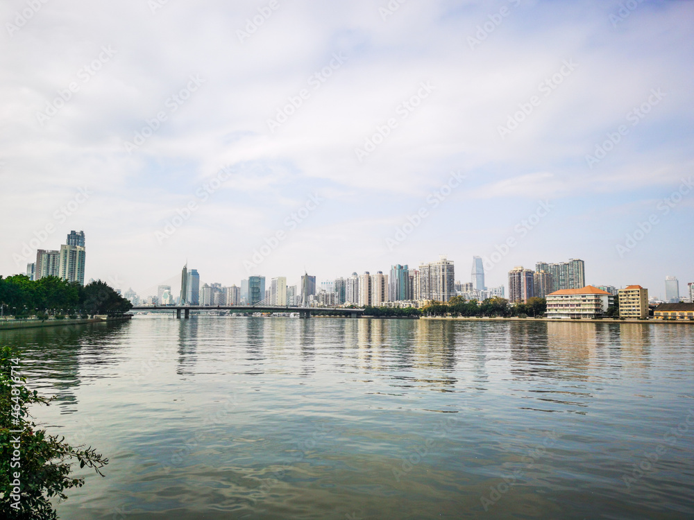 Fototapeta premium Guangzhou 广州 Canton Canton city center center Pearl river cityscape