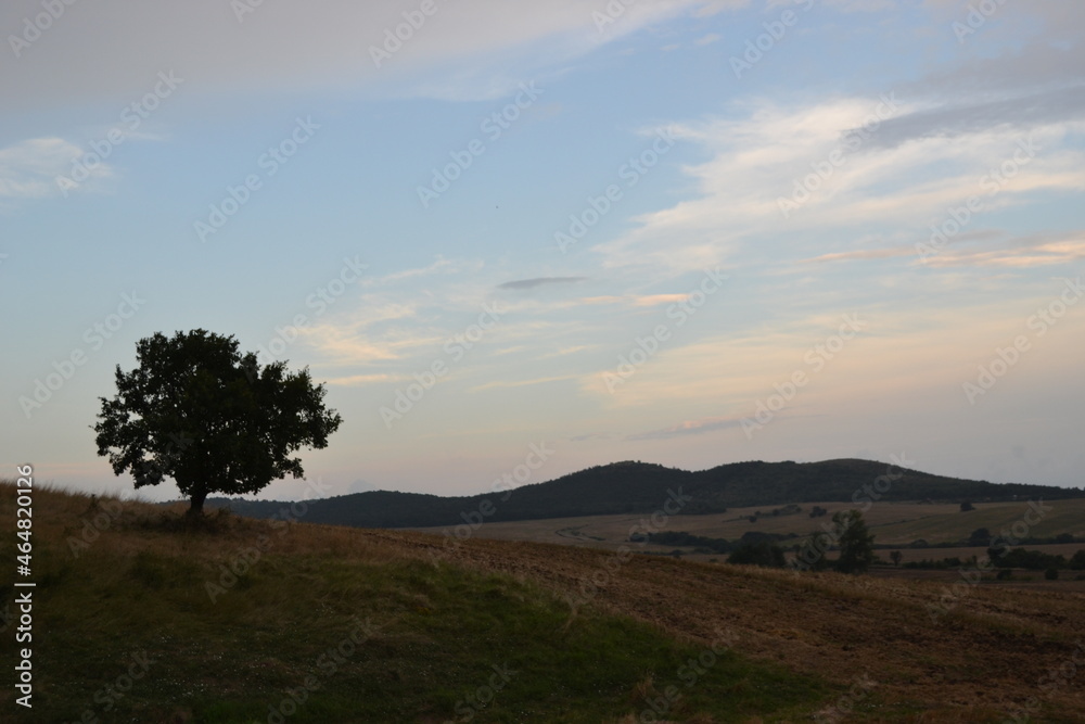 Obraz premium sunset in the mountains