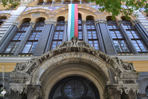 detail of the facade of the cathedral