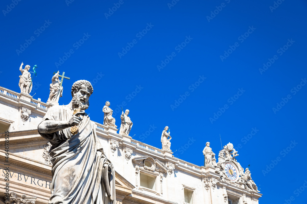 Fototapeta premium Saint Peter statue in front of Saint Peter Cathedral - Rome, Italy - Vatican City