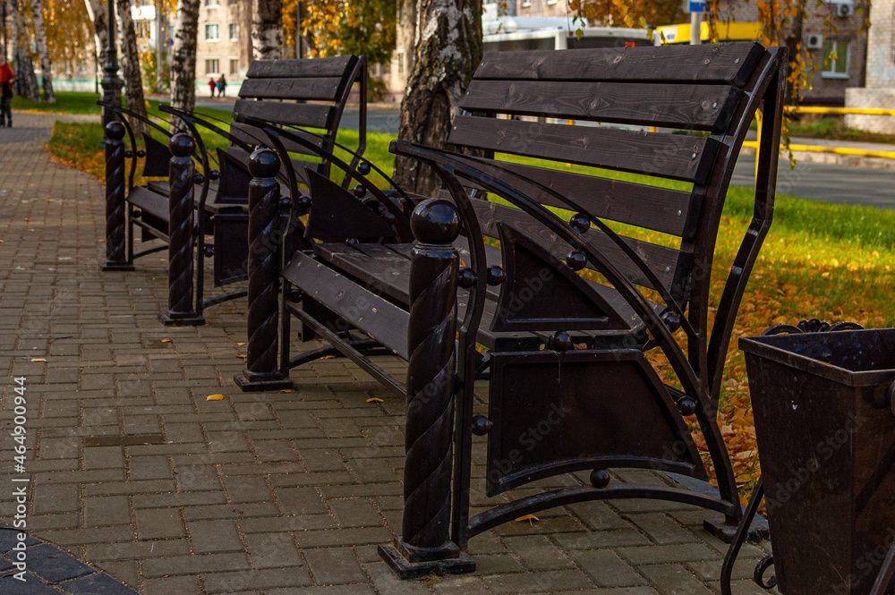 Benches on the boulevard!