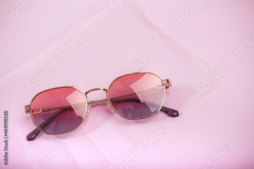 fashion sunglasses with uv protection - Image