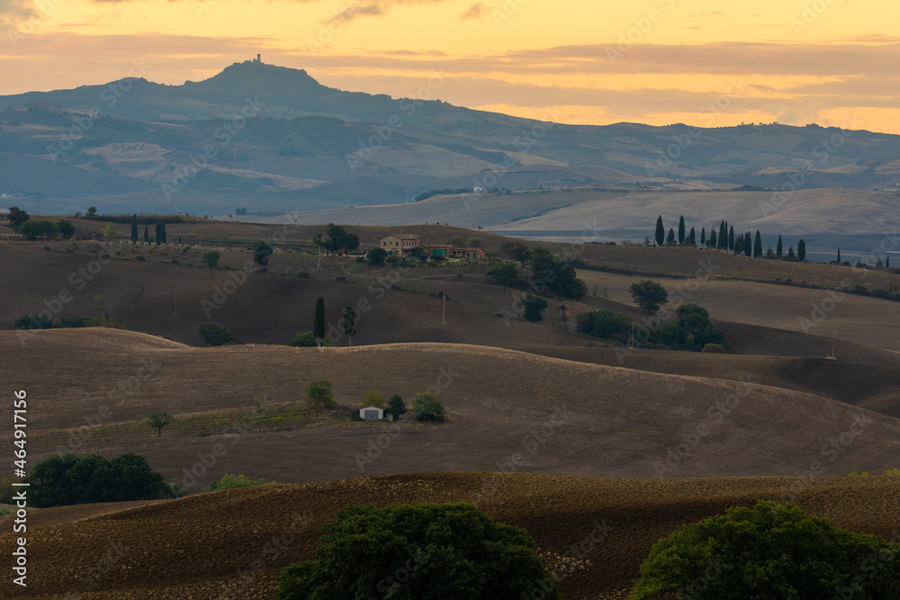Fototapeta premium sunset over the hills