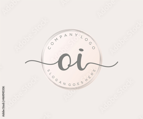 Initial OI feminine logo. Usable for Nature, Salon, Spa, Cosmetic and Beauty Logos. Flat Vector Logo Design Template Element.