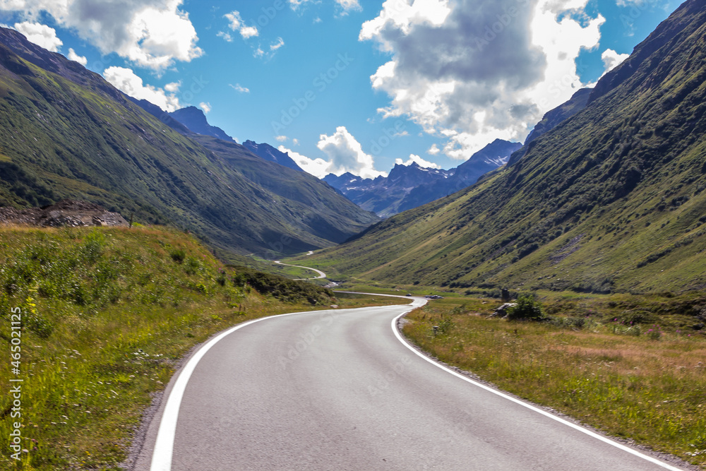 Naklejka premium Silvretta mountain scenic road in Austria in Alps