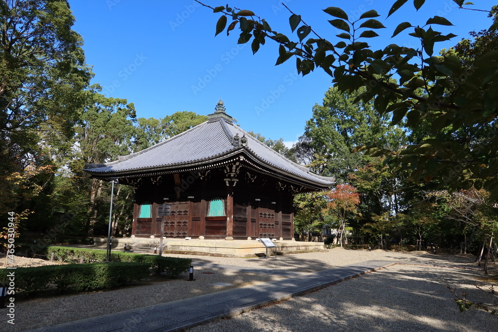 Temples and shrines in Kyoto in Japan 日本の京都にある神社仏閣 : Kyo-zo Buddhist Sutra Repository in the precincts of Ninna-ji Temple 仁和寺の境内にある経蔵