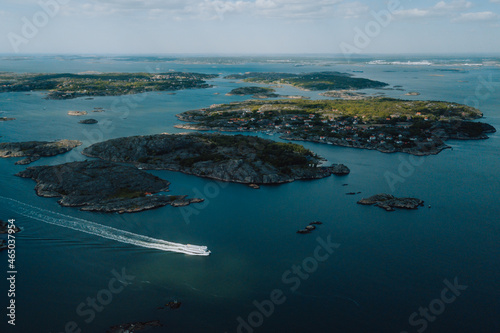 Overhead of archipelago