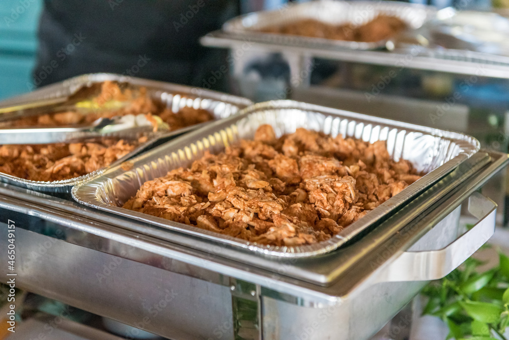 Ταπετσαρία Closeup shot of deliciously cooked meat with sauce