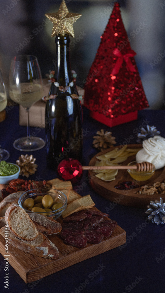 Naklejka premium Christmas cozy modern still life 