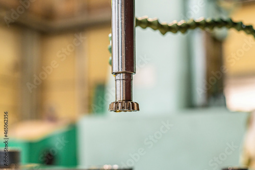 Modular cutter on a slotting gear cutting machine.