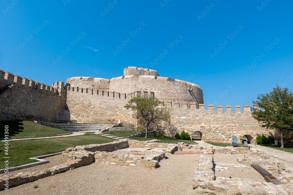 Kilitbahir Castle (Kilitbahir Kalesi) a fortress on the west side of the Dardanelles, opposite the city of Çanakkale. The castle in 1463.