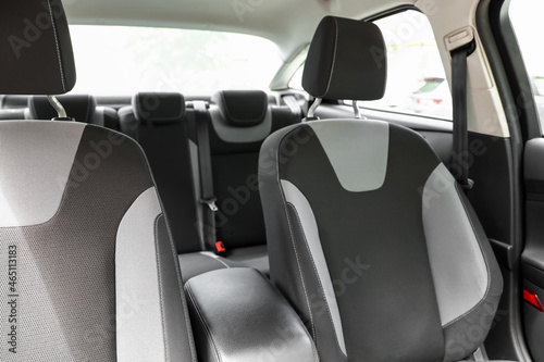 Black and grey front seat i...