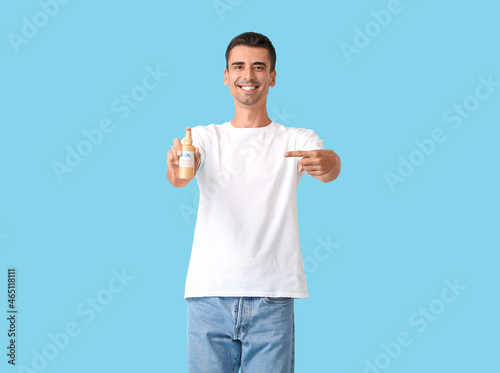 Young man with mosquito rep...