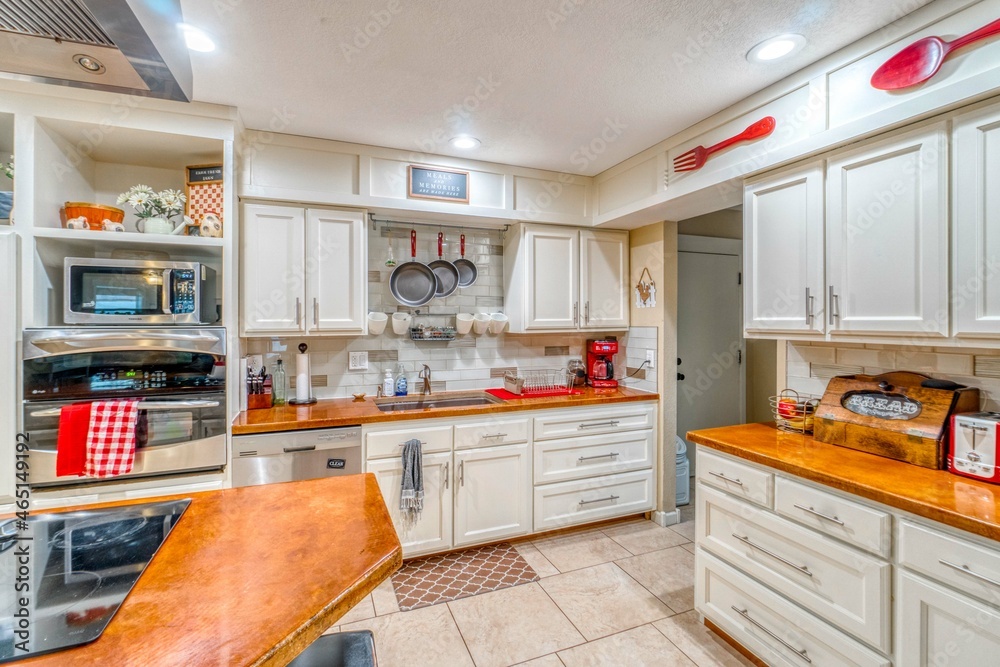 Fototapeta premium Interior home kitchen