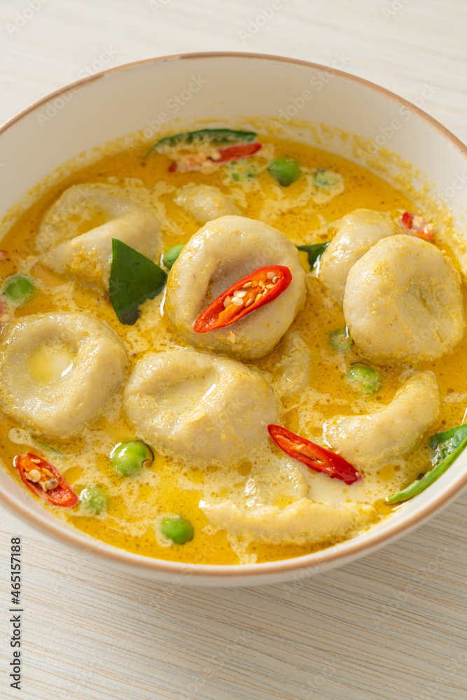 Green curry soup with Fish ball Green curry soup with Fish ball