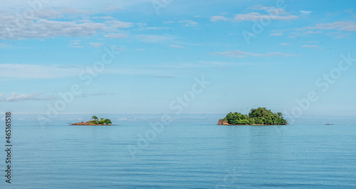 Fototapeta Naklejka Na Ścianę i Meble -  Small tropical islands in the Gulf of Thailand near Koh Chang