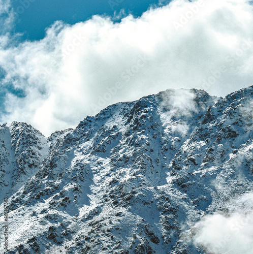 Cordillera de los Andes  y nubes © bernardita