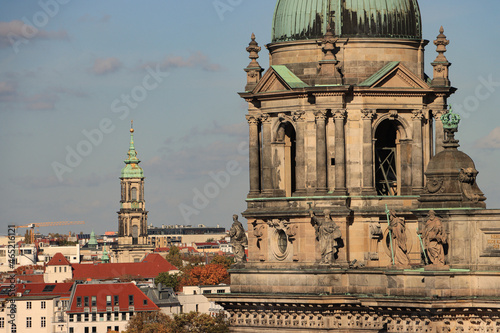 Neuer Berliner Blickwinkel; Dom und Sophienkirche vom Humboldtforum gesehen photo