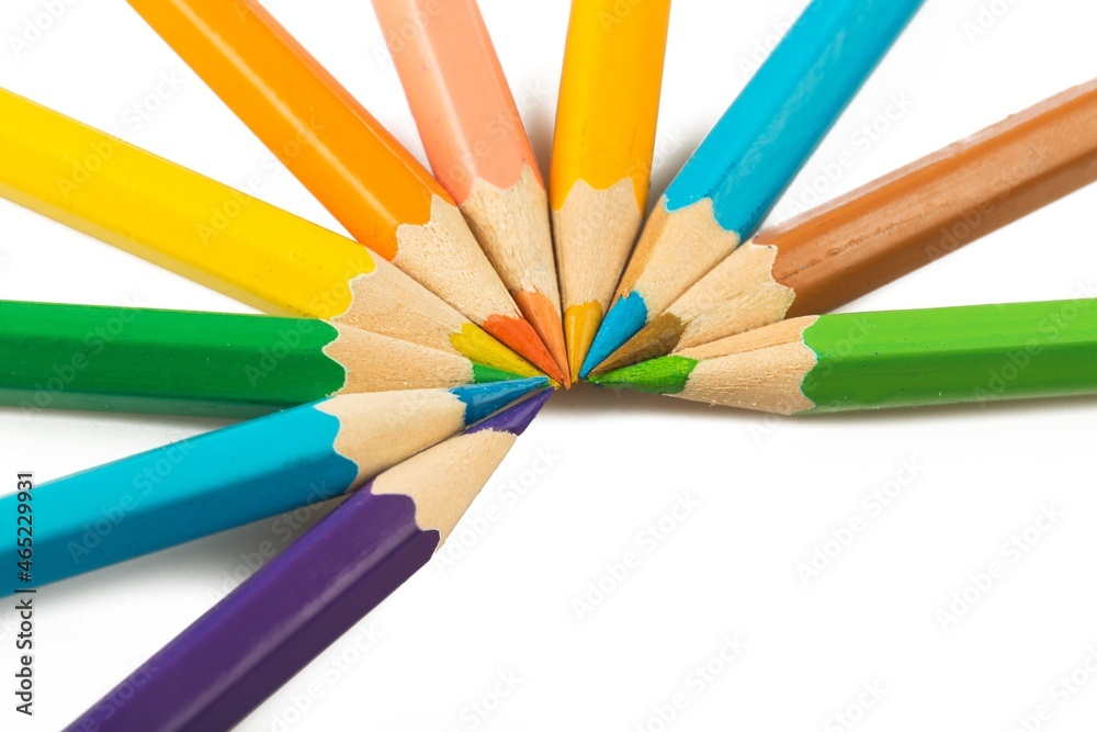 Fototapeta premium Semicircle from Colored Pencils