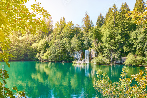 Fototapeta Naklejka Na Ścianę i Meble -  Plitvice Lakes National Park - Wonderful Waterfall