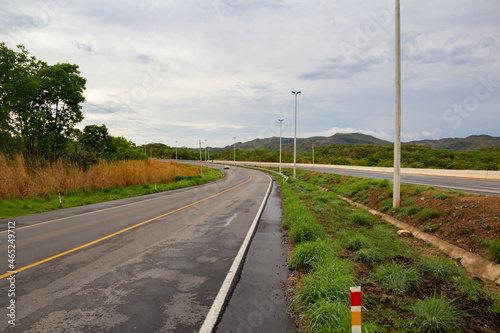 Landscape seen from a road in Goiás. GO-070